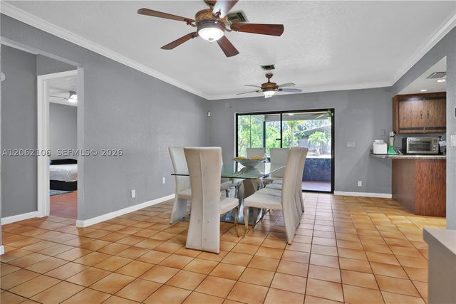 2587 E Rd, Loxahatchee, FL 33470