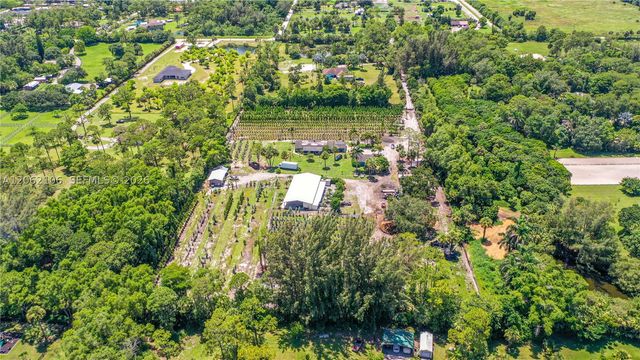 2587 E Rd, Loxahatchee, FL 33470
