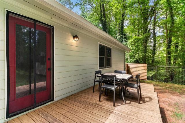 1178 Swan Bridge Road, Talking Rock, GA 30175