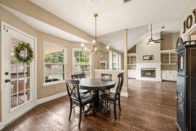 510 Anthony Drive, Euless, TX 76039
