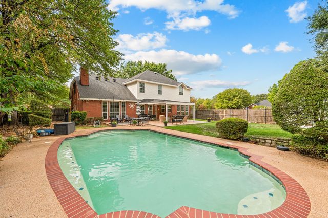 510 Anthony Drive, Euless, TX 76039