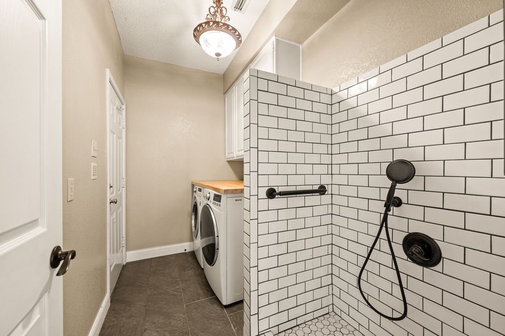 510 Anthony Drive, Euless, TX 76039 — photo 4
