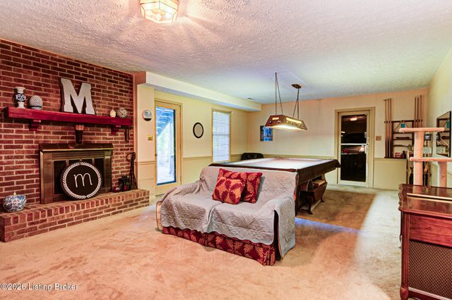3612 Trail Ridge Rd, Louisville, KY 40241