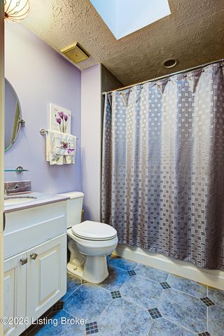 3612 Trail Ridge Rd, Louisville, KY 40241