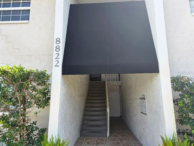8822 BAY POINTE DRIVE 104, Tampa, FL 33615