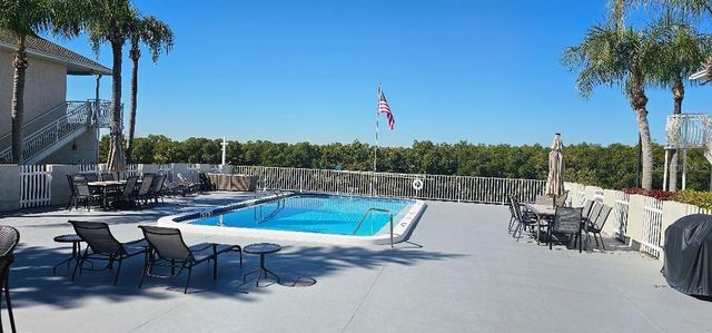 8822 BAY POINTE DRIVE 104, Tampa, FL 33615