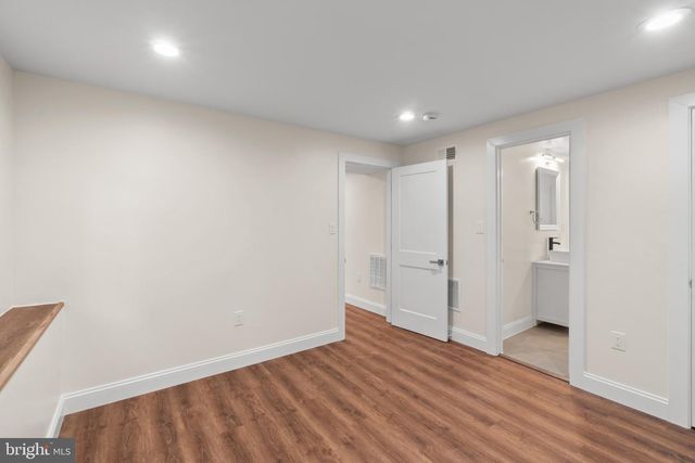 9300 OLD GEORGETOWN RD, Bethesda, MD 20814