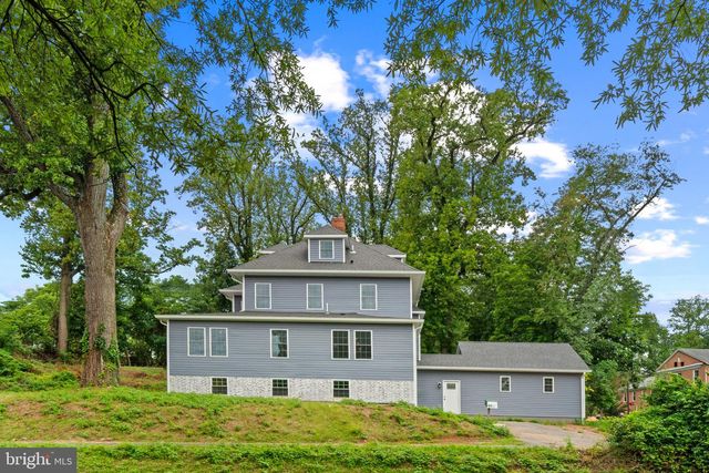 9300 OLD GEORGETOWN RD, Bethesda, MD 20814