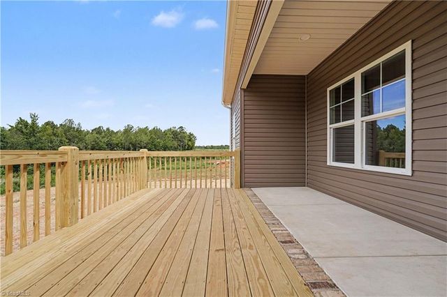 132 Knight Farm Road, Stokesdale, NC 27357
