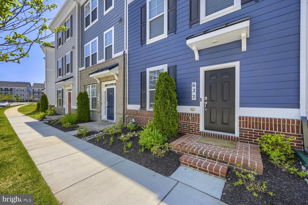 622 BARNEHURST ST, Middle River, MD 21220