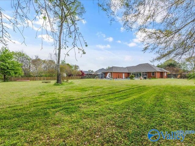 133 Tanglefoot Drive, Huntsville, AL 35811