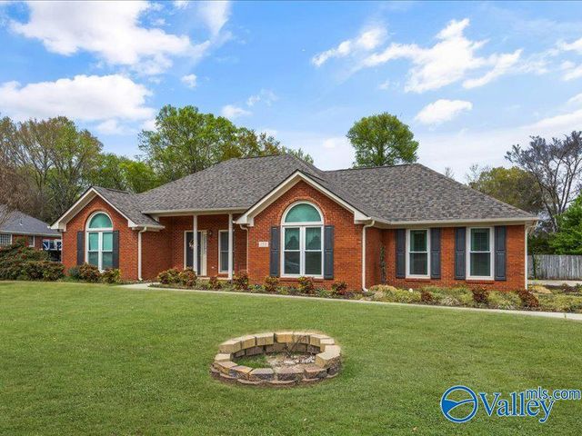 133 Tanglefoot Drive, Huntsville, AL 35811