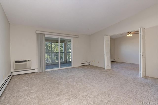 3022 S Wheeling Way 404, Aurora, CO 80014