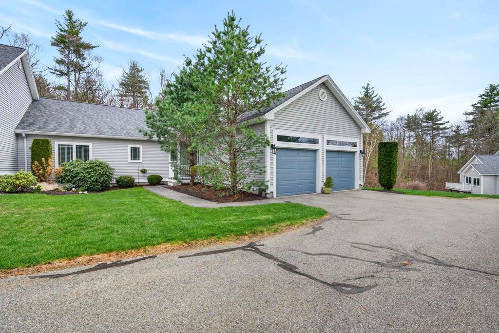 56 Gordon Mountain Road, Windham, NH 03087