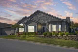160 Rue De Villas Circle, Branson, MO 65616
