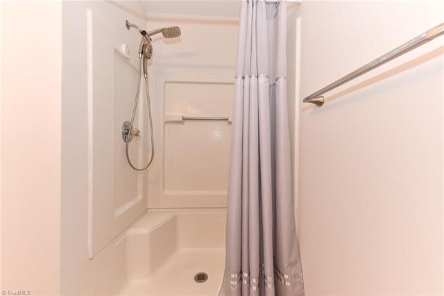 3638 Morris Farm Drive 3B, Greensboro, NC 27409