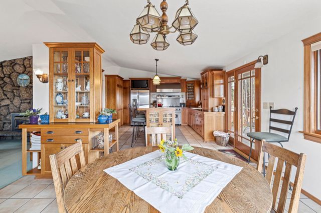 12504 N Fairview Rd, Mead, WA 99021