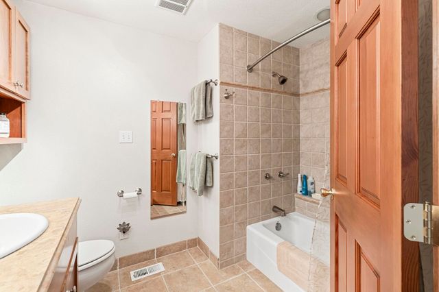 12504 N Fairview Rd, Mead, WA 99021