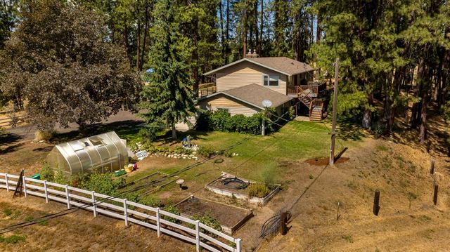 12504 N Fairview Rd, Mead, WA 99021