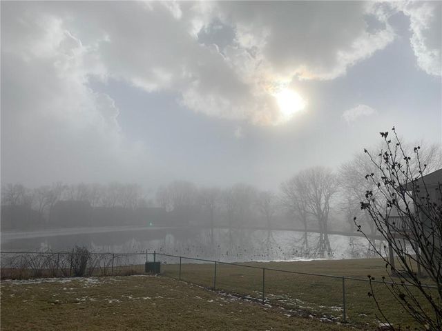 906 Fairview Circle, Pleasant Hill, MO 64080