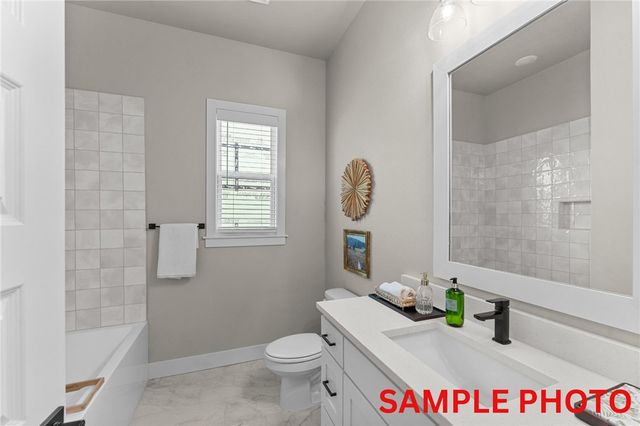 2970 N Old Wire Road, Fayetteville, AR 72703