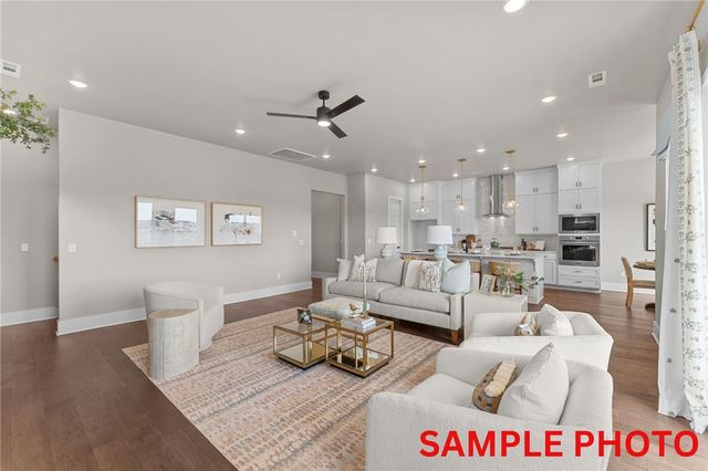 2970 N Old Wire Road, Fayetteville, AR 72703