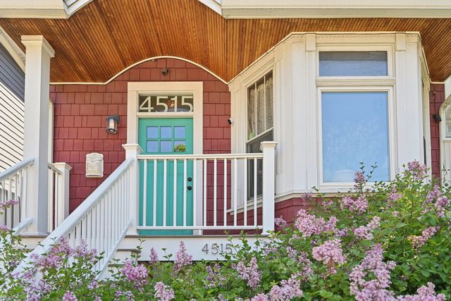 4515 N Karlov Avenue, Chicago, IL 60630