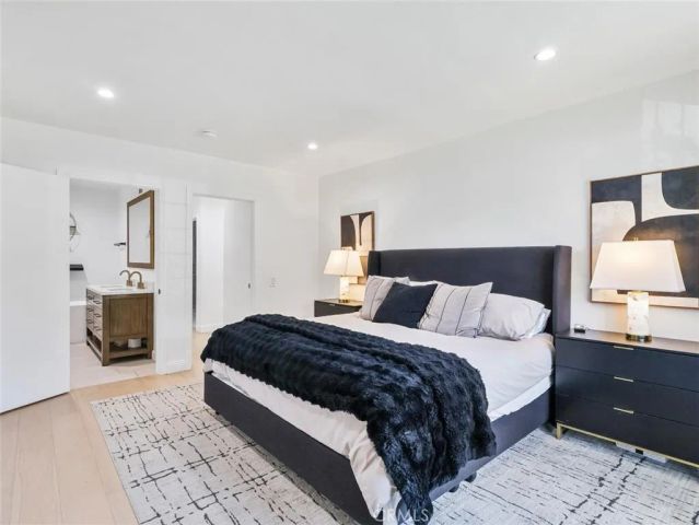 1143 Greenfield Street, Thousand Oaks, CA 91360