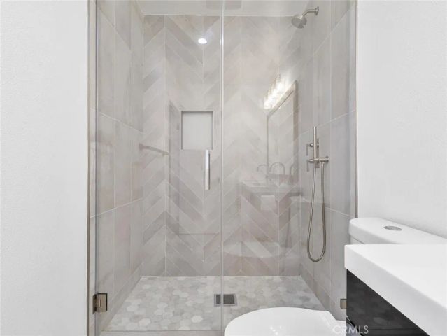 1143 Greenfield Street, Thousand Oaks, CA 91360