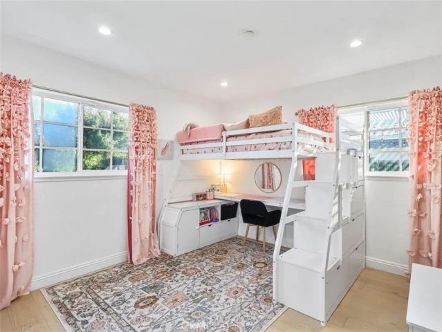 1143 Greenfield Street, Thousand Oaks, CA 91360