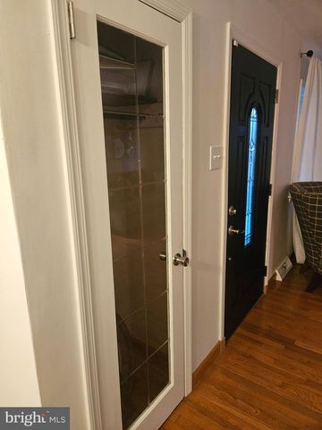 33 MAC KNIGHT DR, Pine Hill, NJ 08021