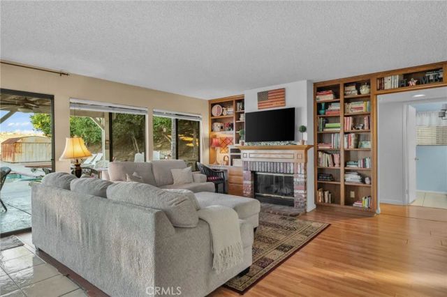 16584 Creekside, Riverside, CA 92503