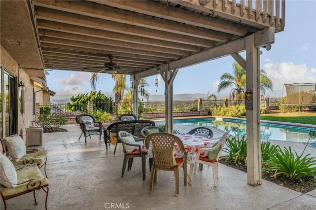 16584 Creekside, Riverside, CA 92503