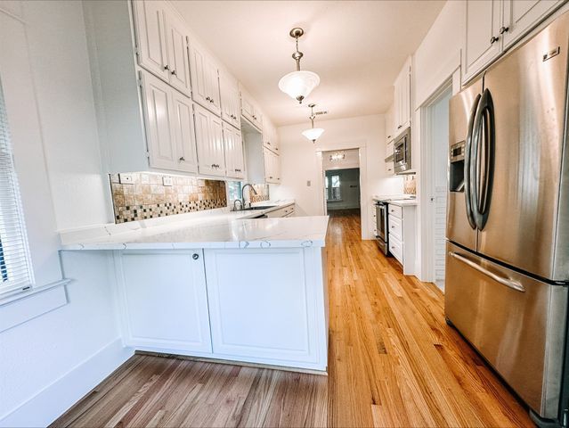 2333 Irwin Street, Fort Worth, TX 76110