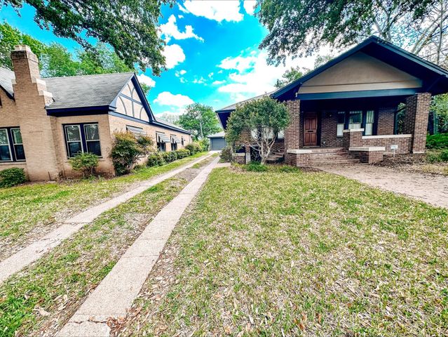 2333 Irwin Street, Fort Worth, TX 76110