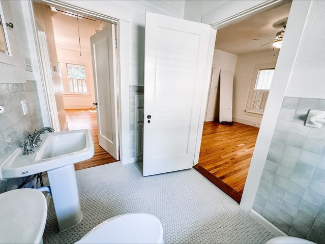 2333 Irwin Street, Fort Worth, TX 76110