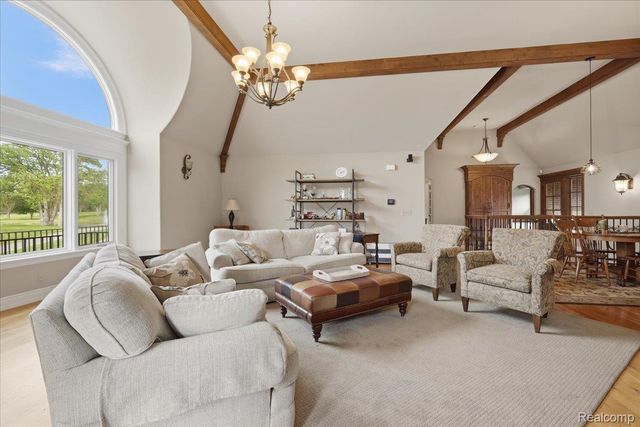 9095 S Saginaw Road 8, Grand Blanc Charter Township, MI 48439