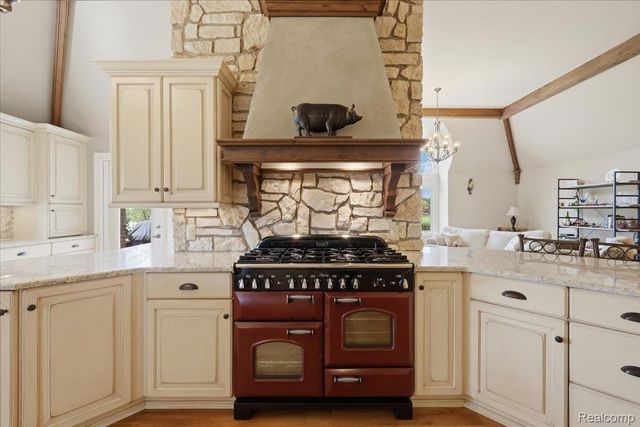 9095 S Saginaw Road 8, Grand Blanc Charter Township, MI 48439