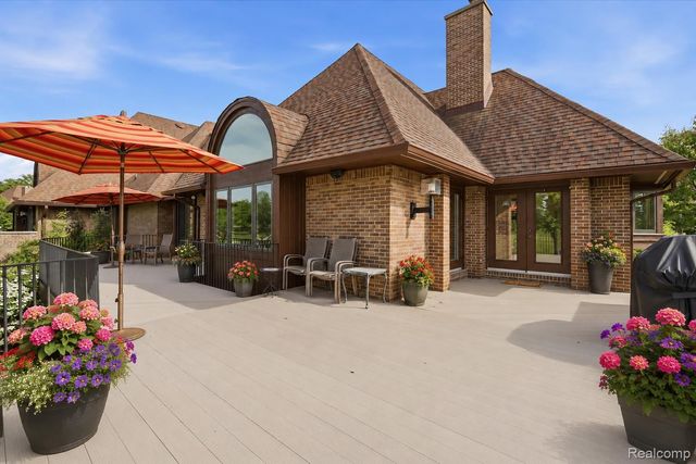 9095 S Saginaw Road 8, Grand Blanc Charter Township, MI 48439