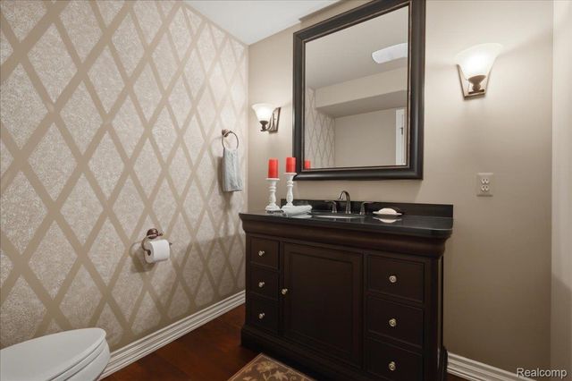 9095 S Saginaw Road 8, Grand Blanc Charter Township, MI 48439