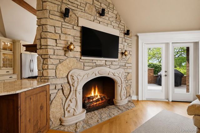 9095 S Saginaw Road 8, Grand Blanc Charter Township, MI 48439