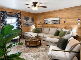 1517 County Road 706 2, Joshua, TX 76058