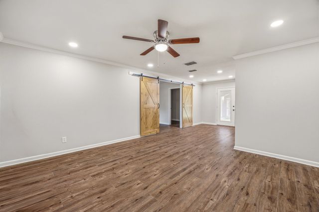 115 Doublehorn Street, Stephenville, TX 76401