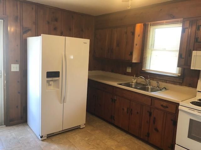 121 McArthur Dr, Madison, TN 37115
