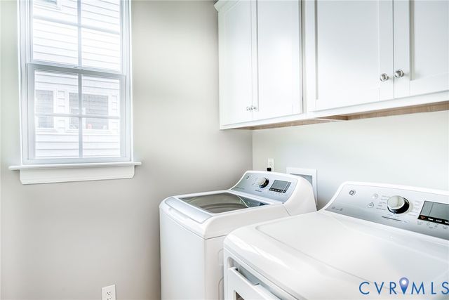 1900 Galley Pl, Chester, VA 23836