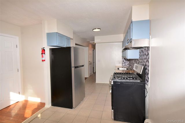 1510 Beach 12 Street Apt 2, Far Rockaway, NY 11691