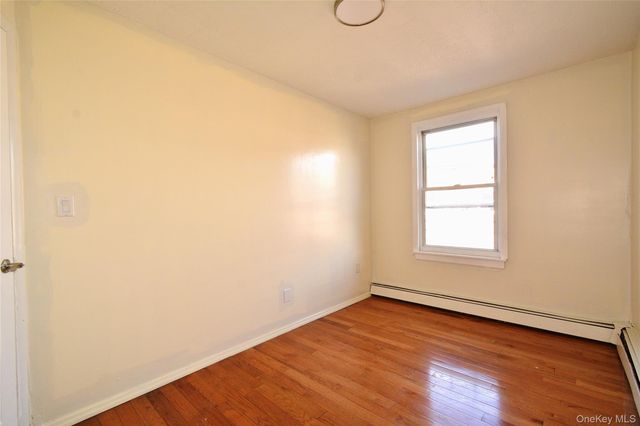 1510 Beach 12 Street Apt 2, Far Rockaway, NY 11691