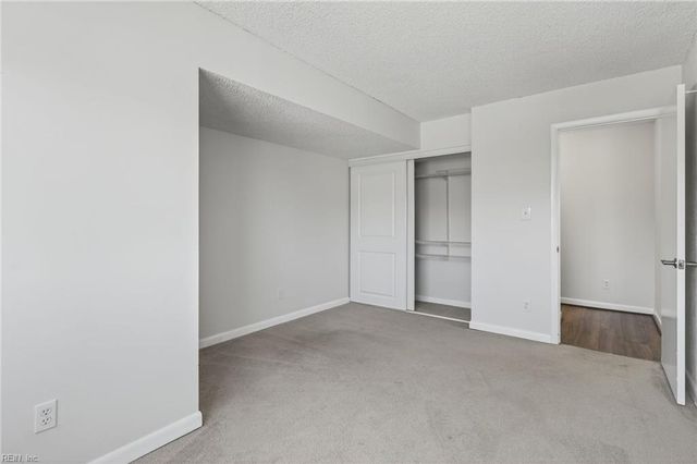 3288 Page Ave Apt 214, Virginia Beach, VA 23451