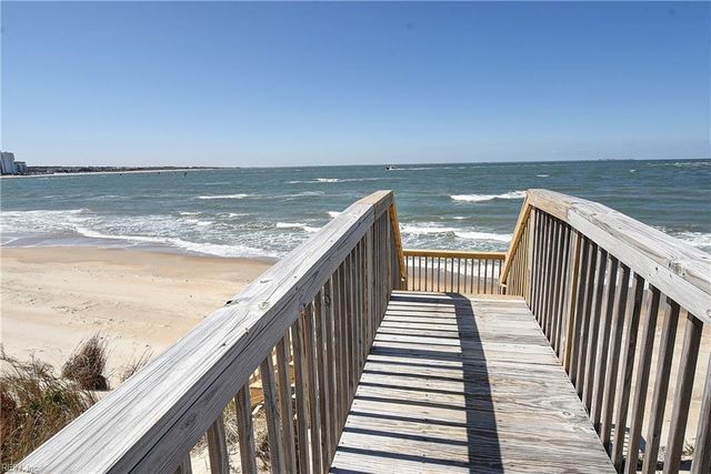 3288 Page Ave Apt 214, Virginia Beach, VA 23451