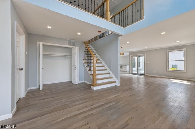 237 Jacksonville Dr, Parsippany-troy Hills Twp., NJ 07054